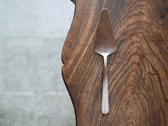 竹俣勇壱 ryoケーキサーバー