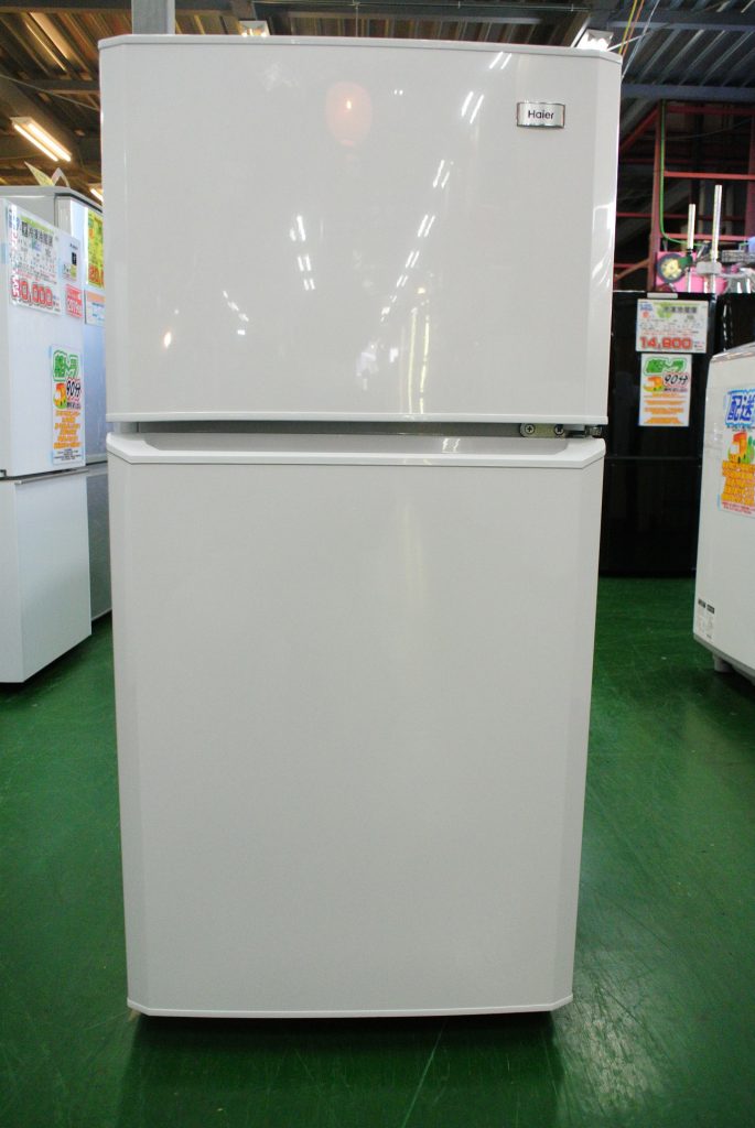 Haier(ハイアール)106L 2ドア冷蔵庫 JR-N106K 2015年製。安い中古