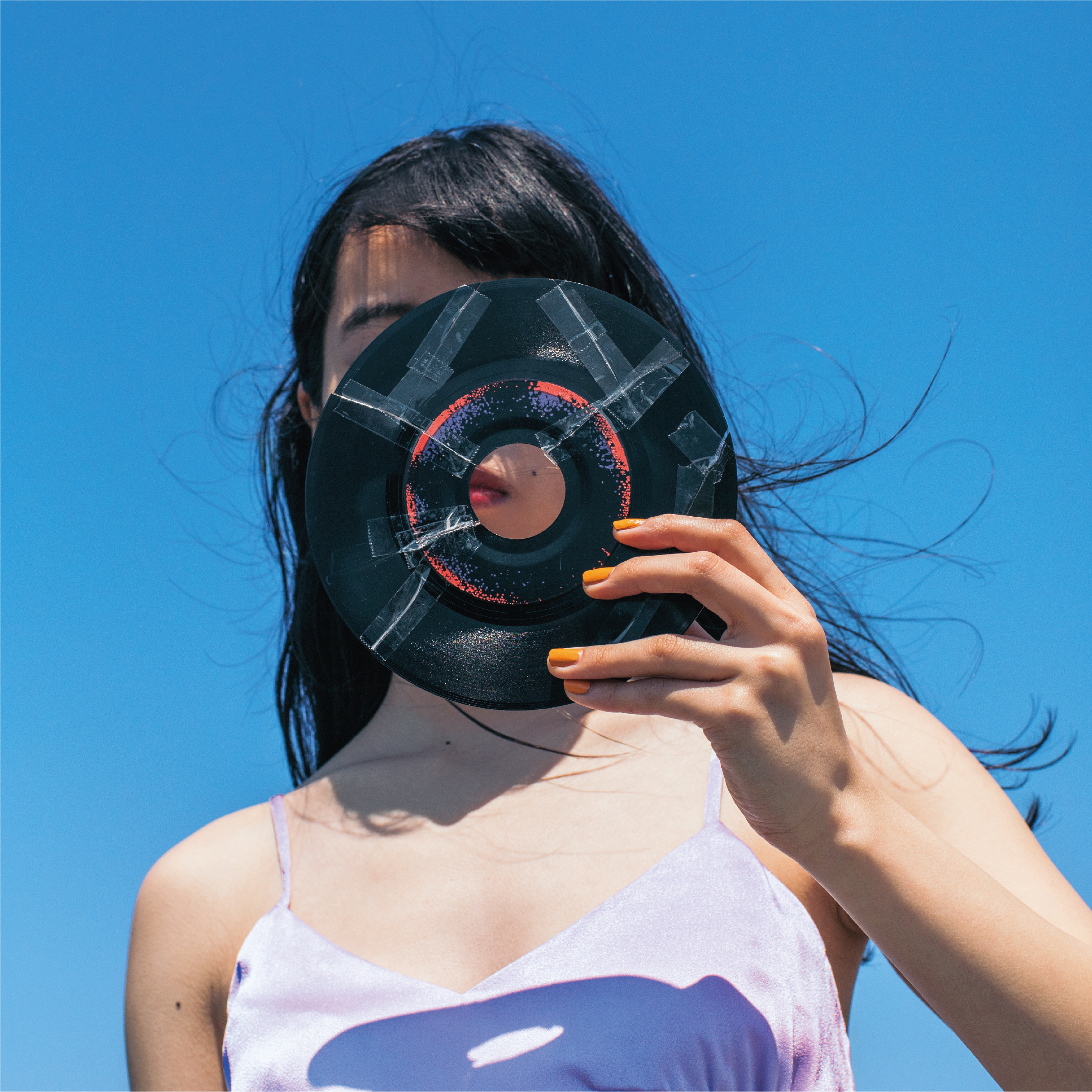 3rdシングル「君はロックを聴かない」の7inchレコード化が決定！｜あい