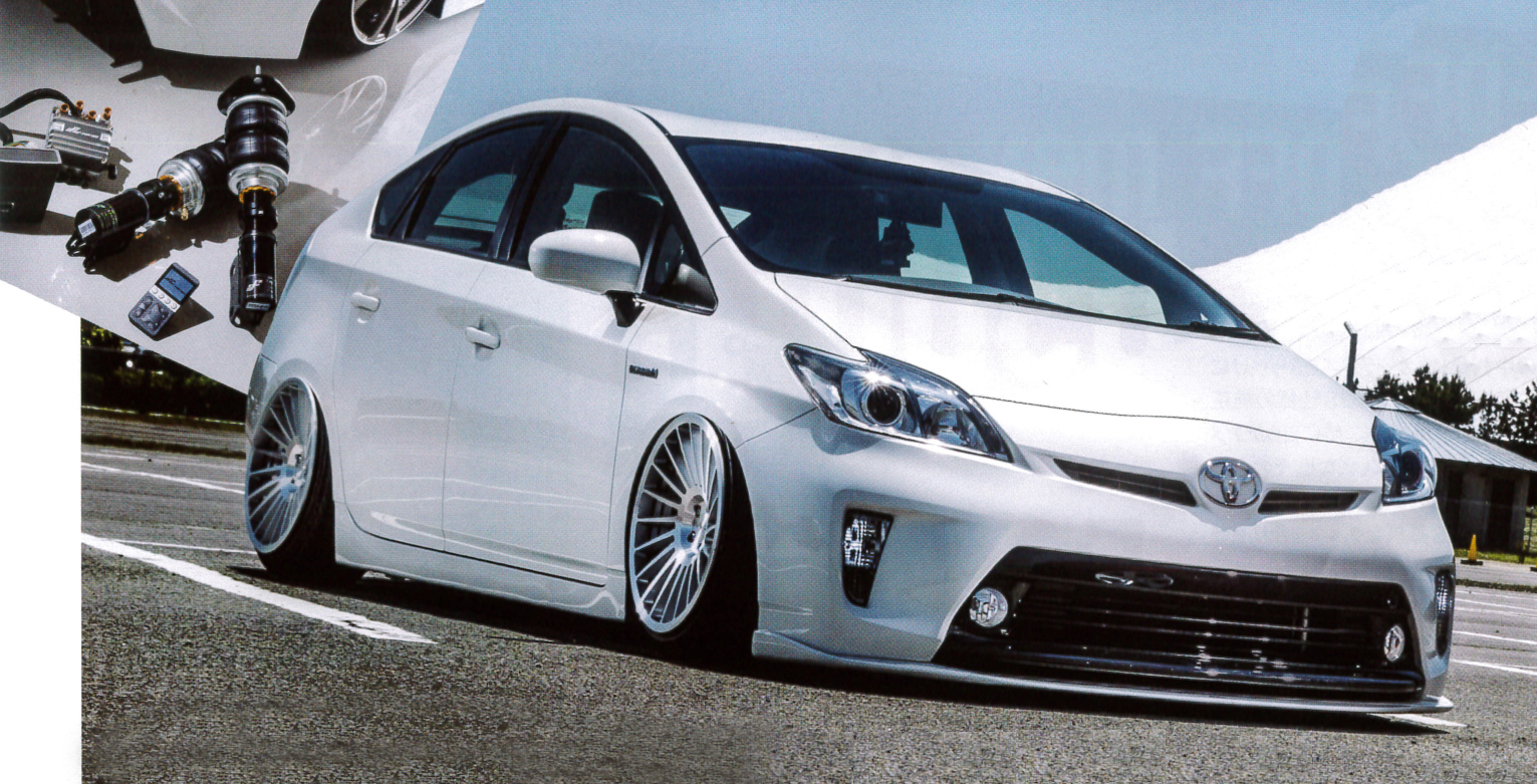 スタイルRV トヨタ・プリウスにキックスガレージPRIUSが掲載されました