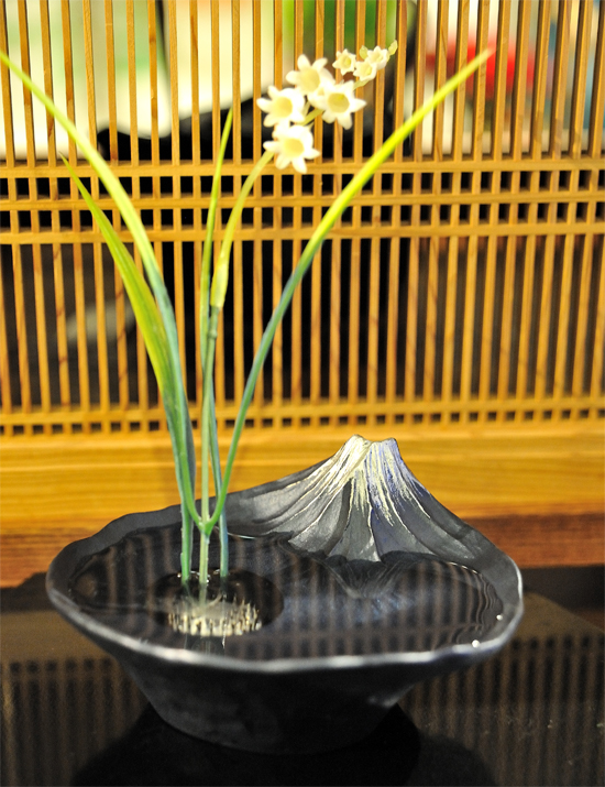 花器 「水盤 さかさ富士」 naft | KANAGU | アトムCSタワー