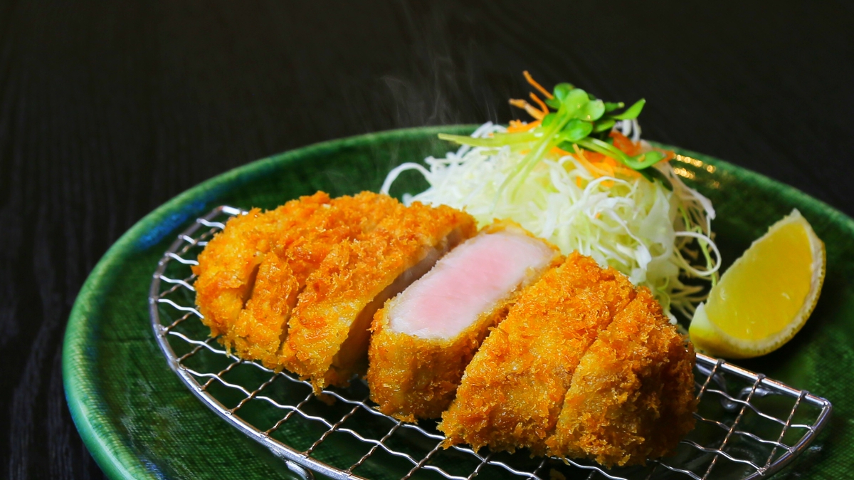 かつ銀が連日完売の限定メニュー 極レアとんかつを全店に拡大 | NEWSCAST