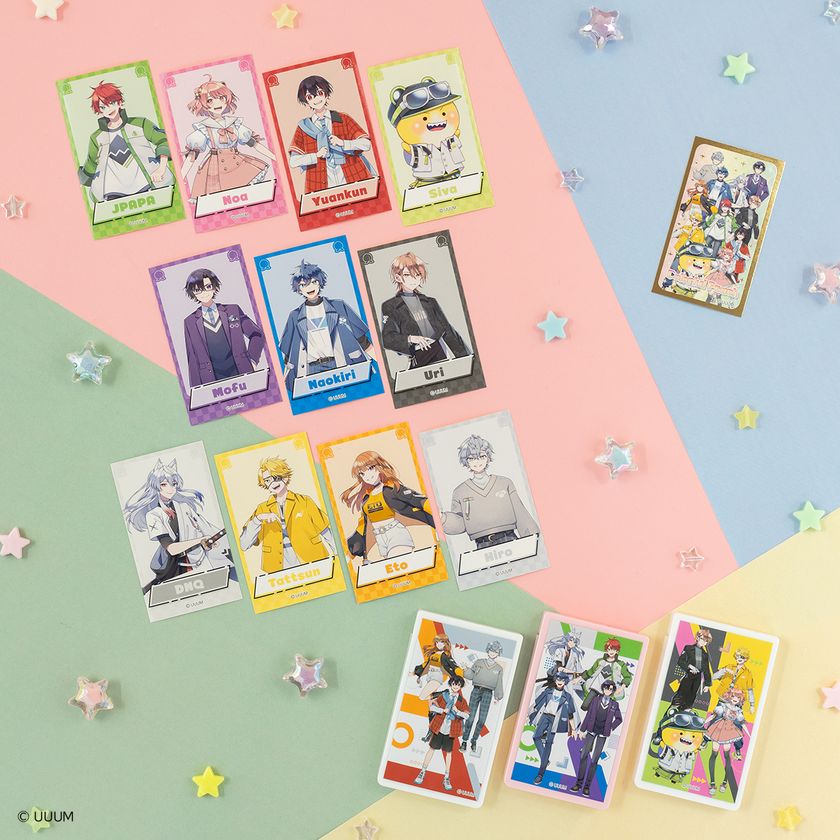 人気実況グループ「カラフルピーチ」が 新衣装でいち早く商品化