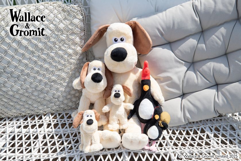 世界初「ウォレスとグルミット」がプライズ商品として登場！ エスケイ
