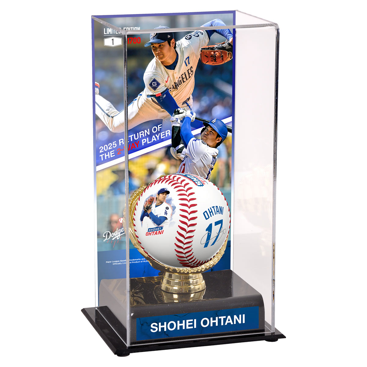 大谷翔平選手の二刀流復活を記念して、試合での雄姿とサインがプリント