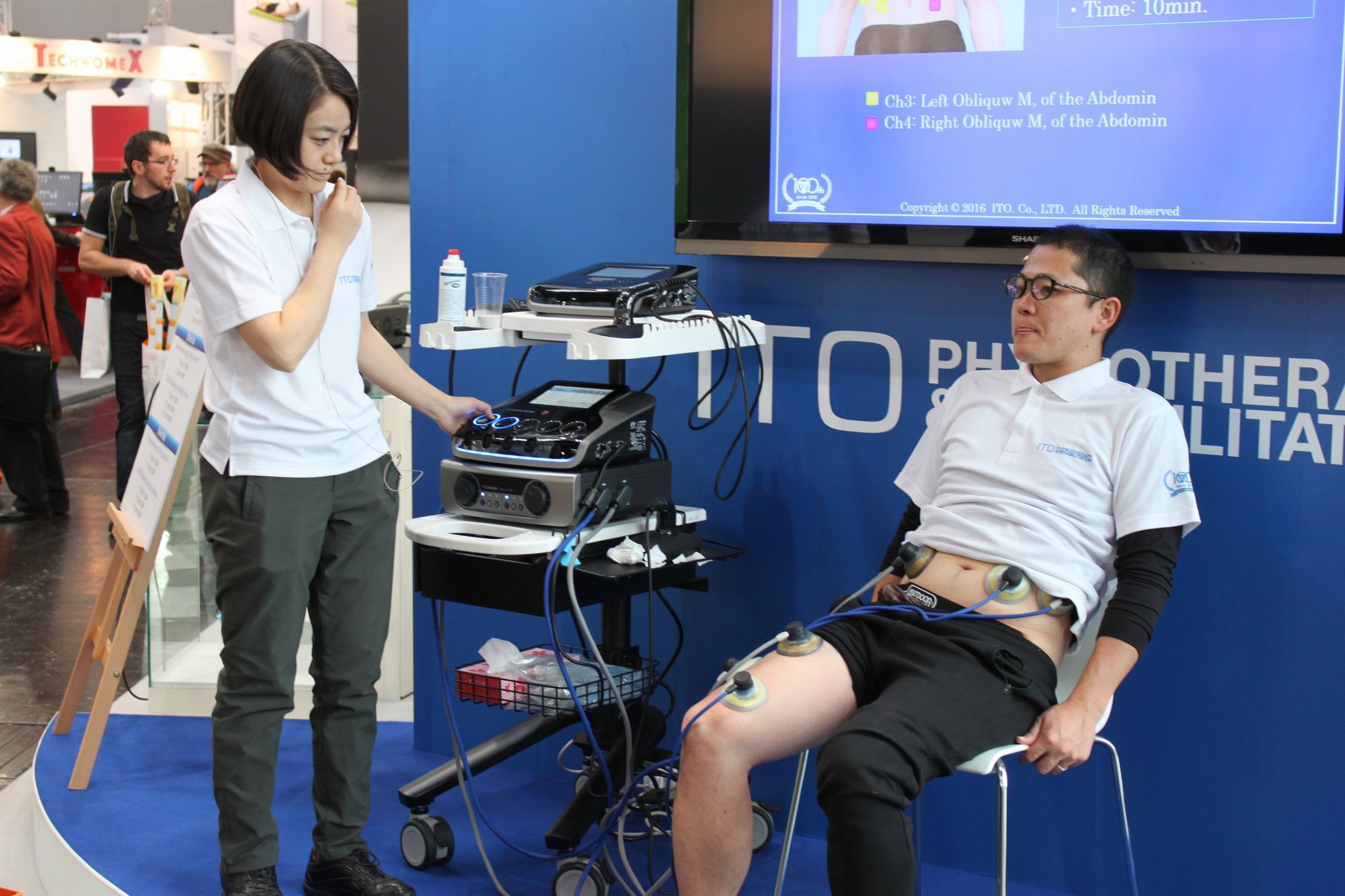 伊藤超短波、トレーニングからフェイシャルまでの機能を備えた 家庭用