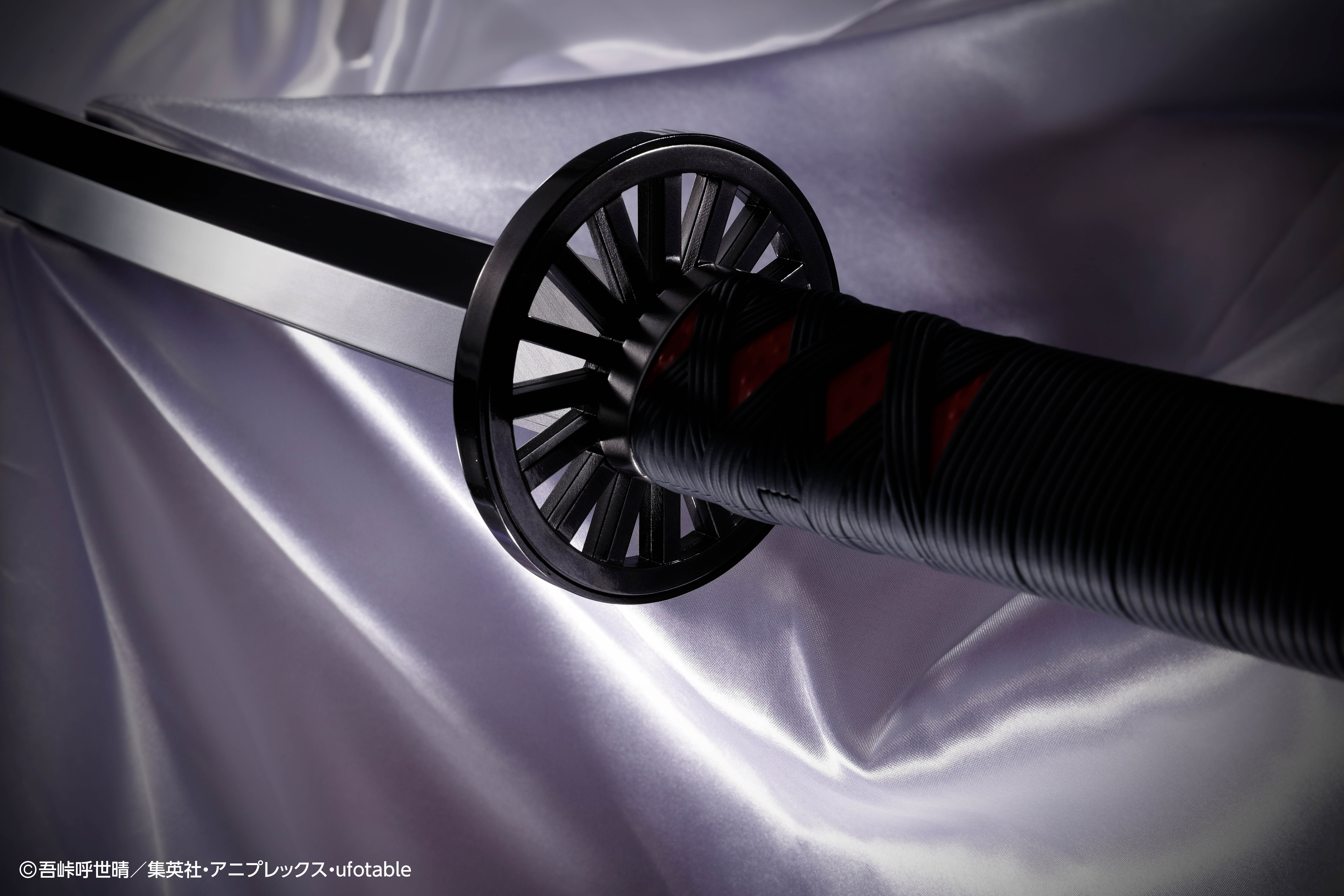 本物感”にこだわった大人向けなりきりアイテムブランド 「PROPLICA