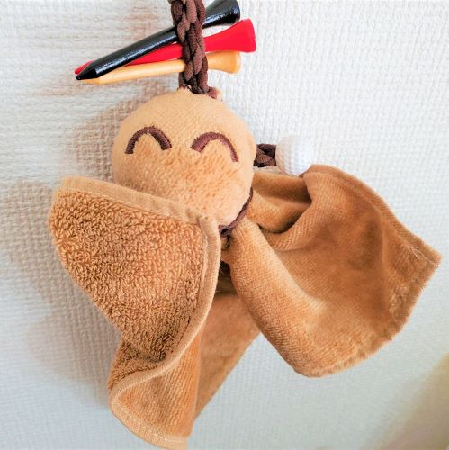 てるてる坊主型フック付きタオル」 Makuakeにて2021年2月に