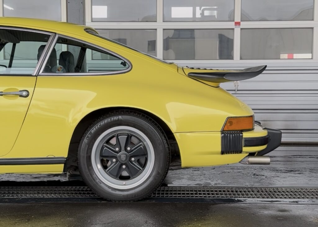 ポルシェを象徴するフックスホイール、その魅力 | ポルシェ専門店