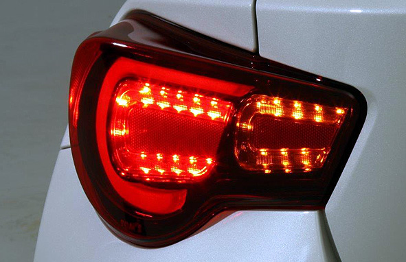 トヨタ86(ZN6系)用LEDテール TOM'S(トムス)｜GR86・TOYOTA86 Online