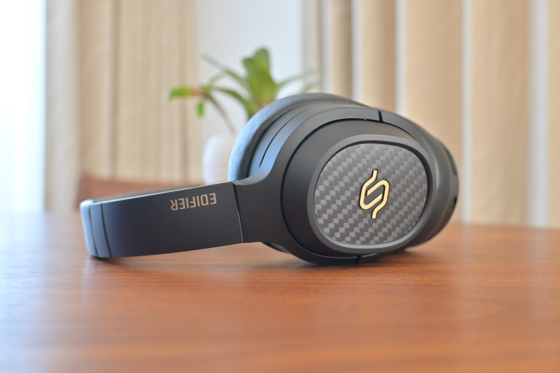 Edifier STAX SPIRIT S3 レビュー。ワイヤレスヘッドホンで音質最高峰！