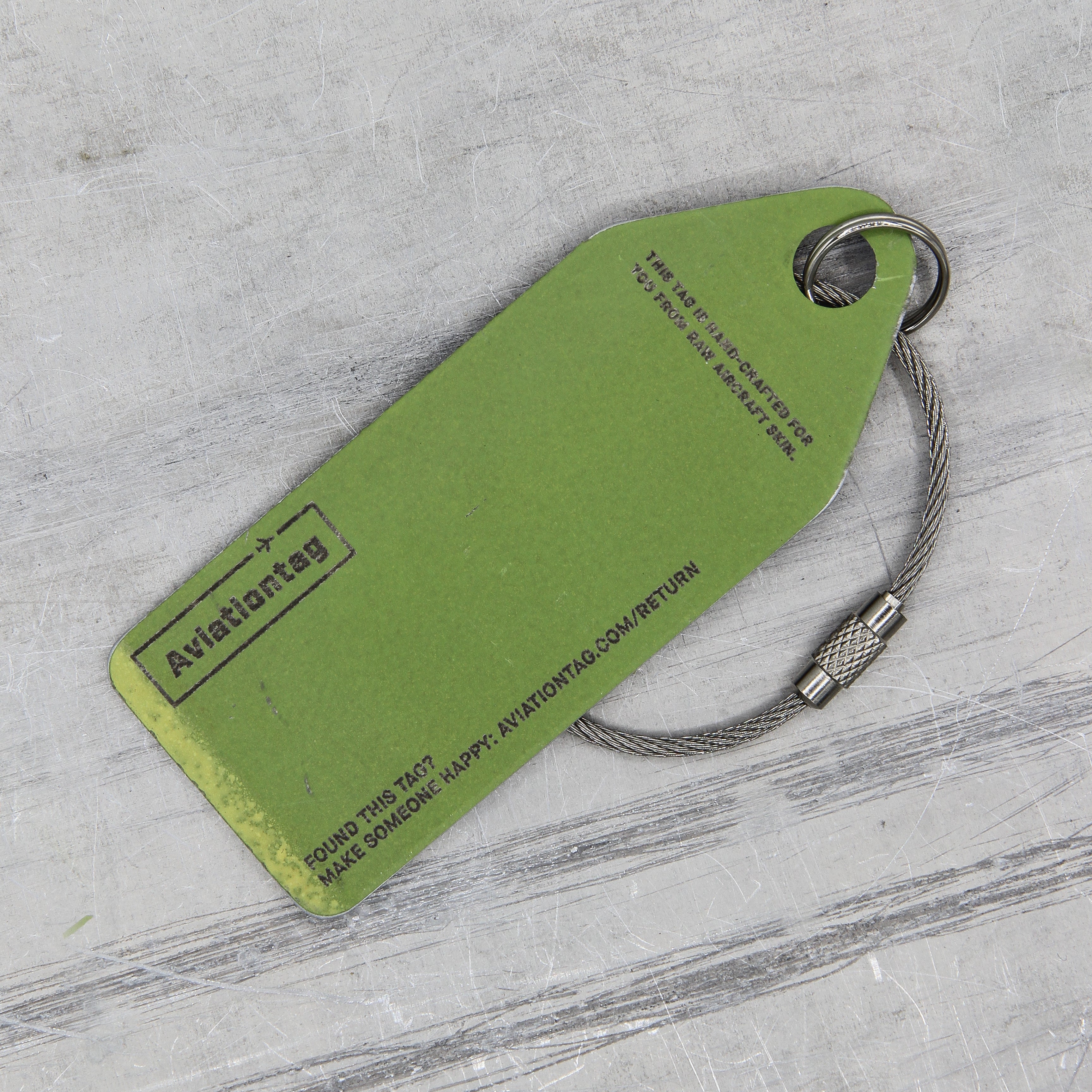 ANA's JA708A Boeing 777: Skyborne Chronicle & Aviationtag Keychain