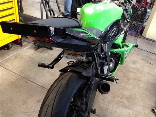 バイクスタントに必需品のウィリーバーをお探しなら｜AxxL