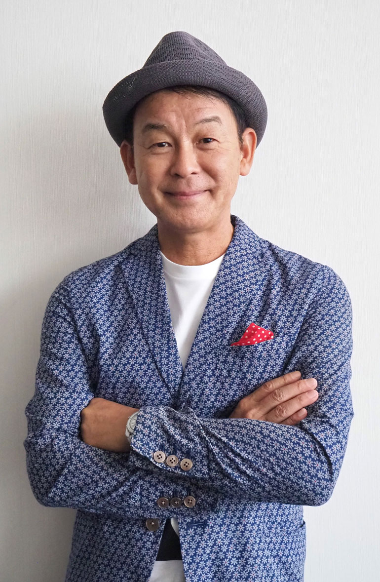 広島でカリスマ的な人気を誇る横山雄二アナが語る 小説『アナウンサー