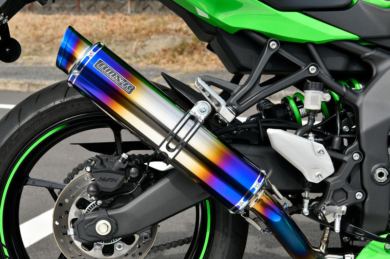 R-EVO2 ヒートチタン フルエキゾースト：ZX-4RR / ZX-4R SE：2023