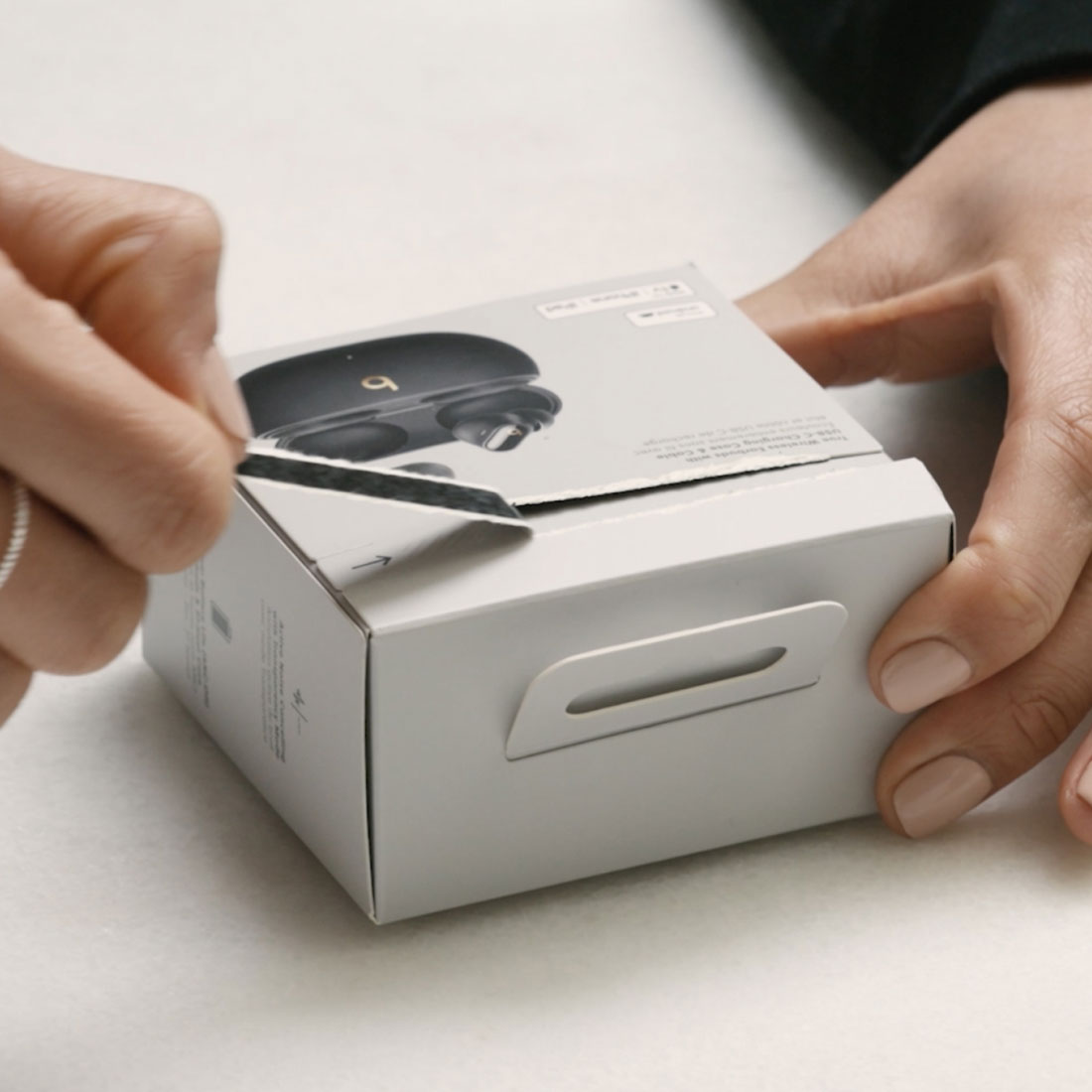 Beats Studio Buds + | 完全ワイヤレスイヤーバッド、ノイズキャンセ