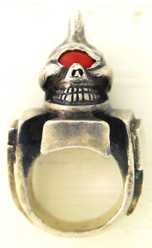 ストップライト|サイドスカルシルバーリング|ガーネット入りサイズ直し