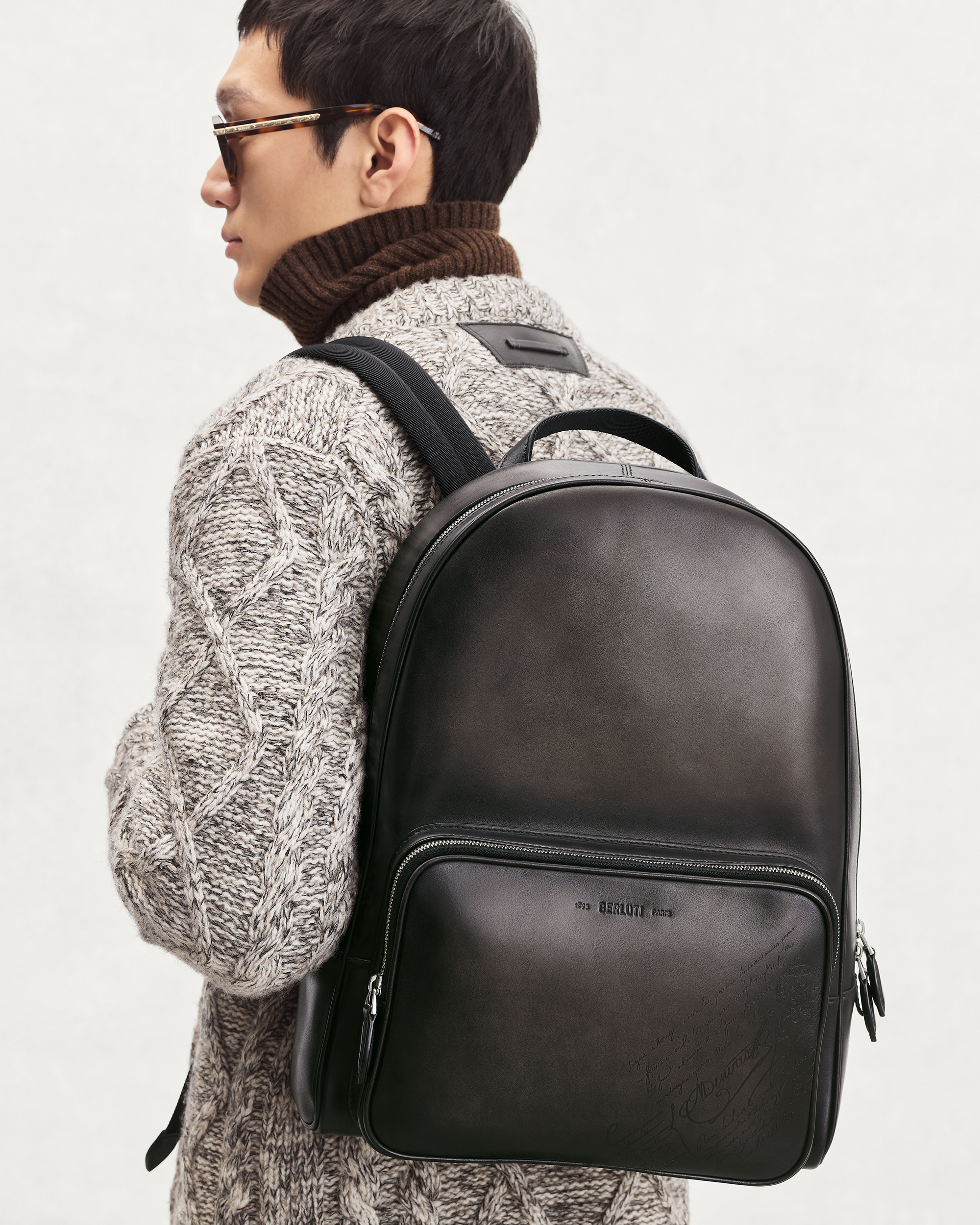 タイムオフ バックパック | ベルルッティ JP