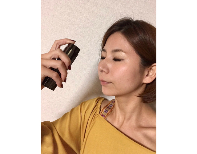 シャネルのモバイルミスト美容液で、いつでもどこでもパーフェクト