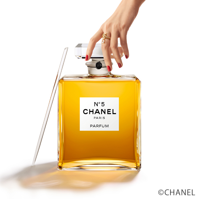 シャネル］シャネル N°5［2021年 10月発売］ | 美的.com