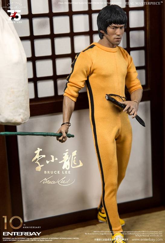 ブルース・リー生誕75周年1/6リアルマスターピースコレクティブル