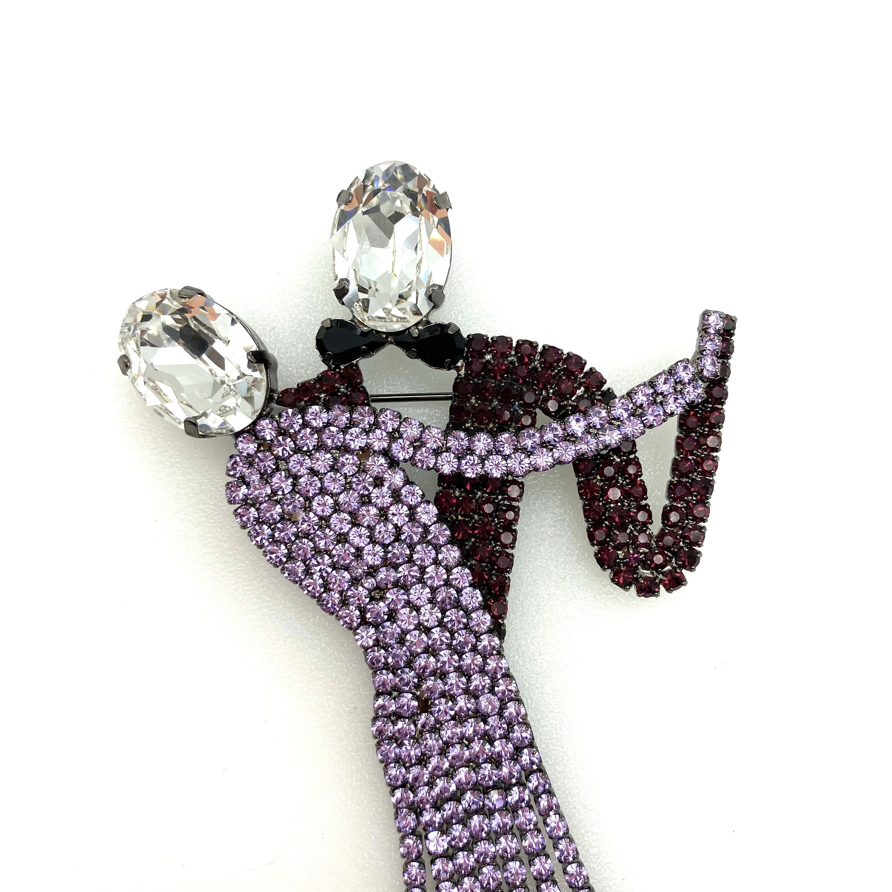 Butler and Wilson Limited Edition Dancing Couple Brooch – Bramble