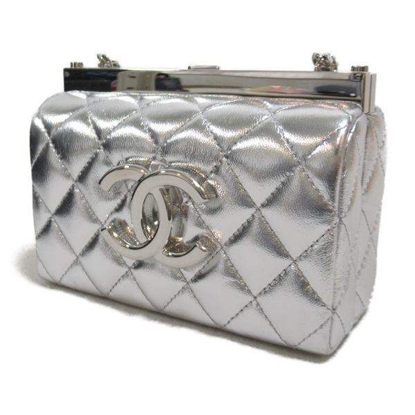 シャネル(CHANEL)シャネル ノベルティ チェーンショルダーバッグ