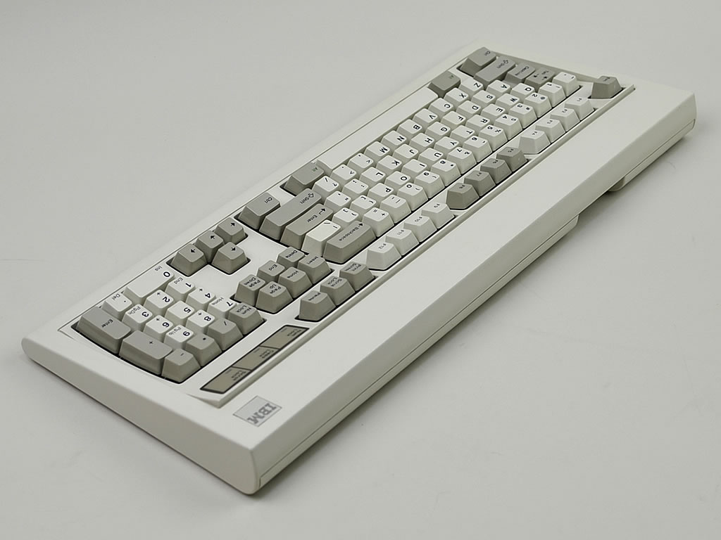 IBM Model M 1390131 バックリングスプリングキーボード 【公式通販】