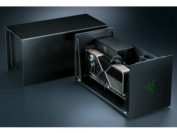 4スロット厚VGAを搭載できるThunderbolt 5対応外付けGPU BOX「Razer
