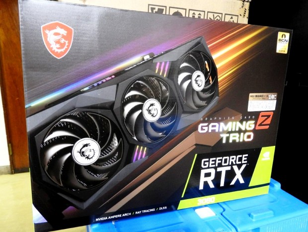 大阪で先行発売されたMSI「GeForce RTX 3080 GAMING Z TRIO 10G」が