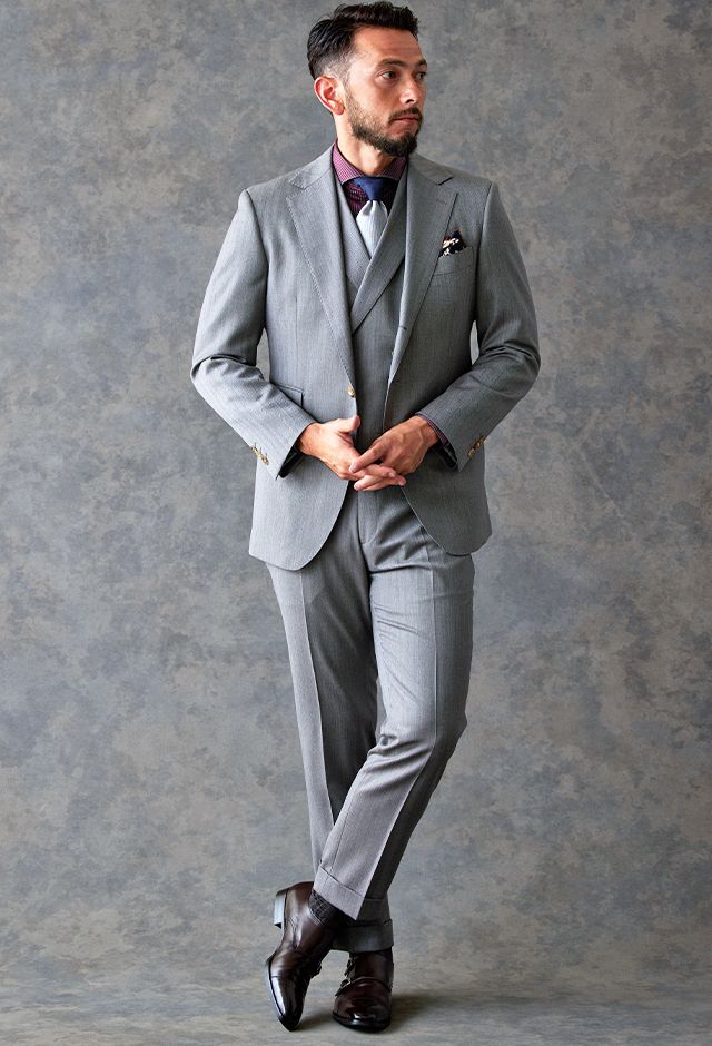 グレースーツ・ヘリンボーンのコーディネート（Cloth Ermenegildo