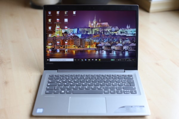 1年使って分かったLenovo ideapad 320sレビュー・評判 - パソコンガイド