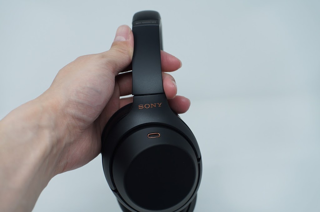 ワイヤレスヘッドホンWH-1000XM3レビュー！SONY最強のノイズキャンセ