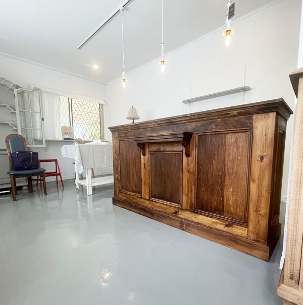 お菓子屋さんケーキ屋さん向けのオーダーメイドレジカウンターW1800