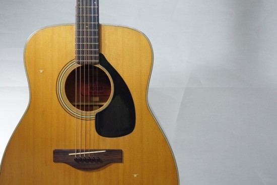 Yamaha 【FG-180 / 赤ラベル / 後期型 /音叉ロゴ / ハードケース】 | D