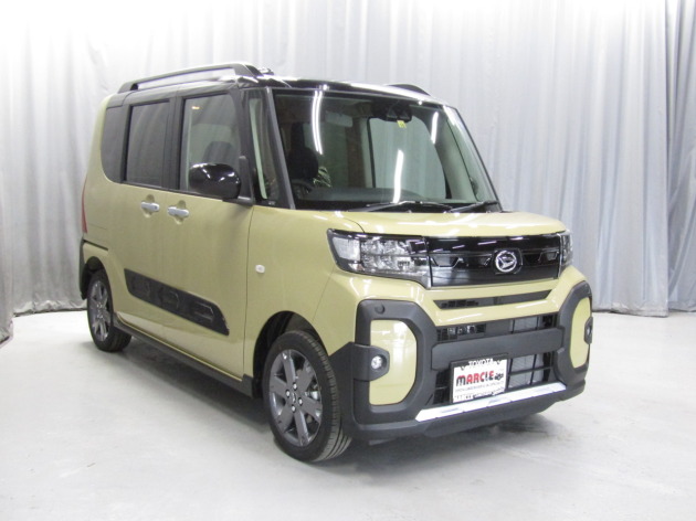 ダイハツタントファンクロスターボ4WD！登録済み未使用車