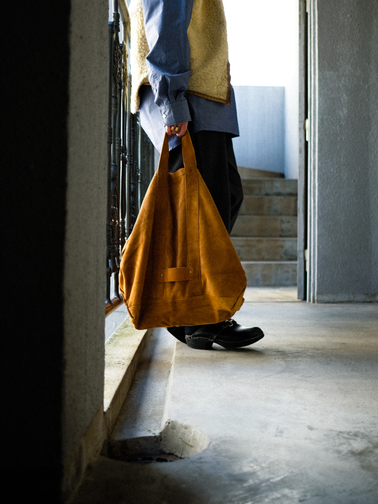 Vol.5391【SEVEN BY SEVEN：LEATHER TOTE BAG】｜AUBERGE・Needles