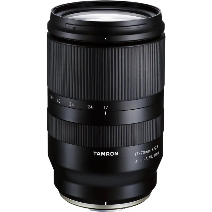 Lente Tamron 17-70mm f/2.8 Di III-A VC RXD para FUJIFILM - Detona Shop