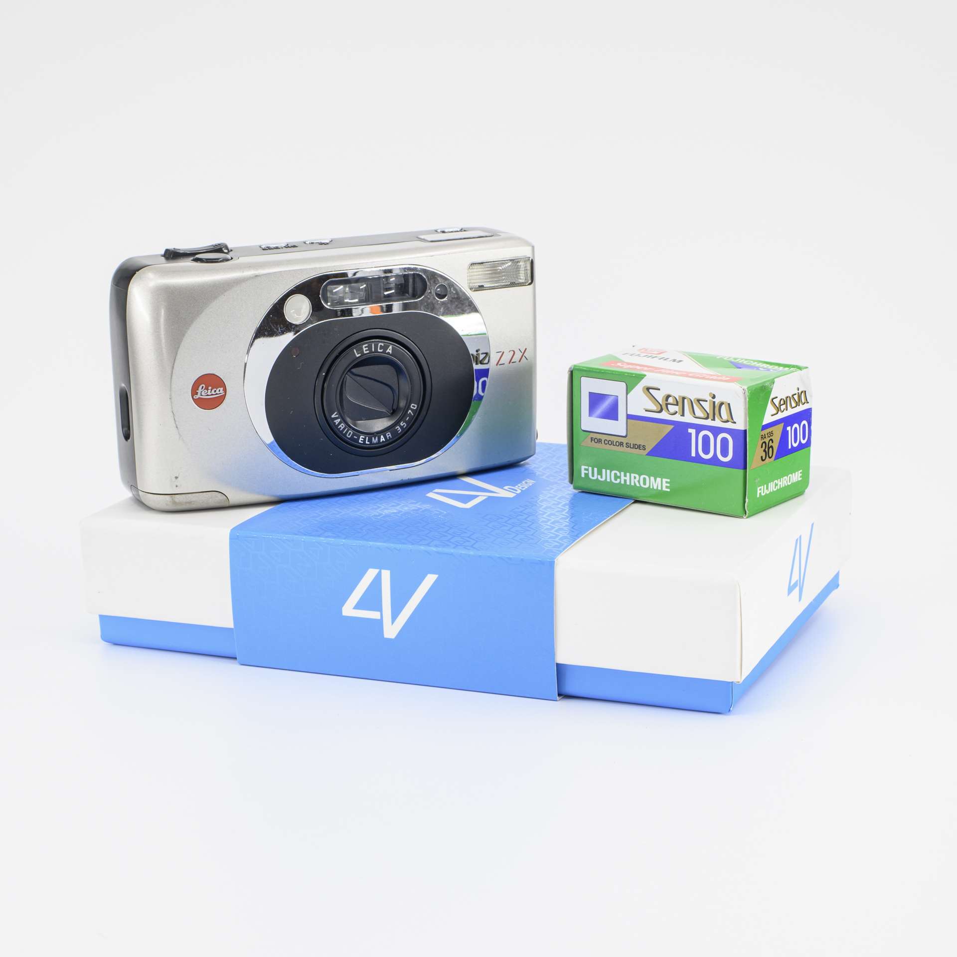 Leica Z2X compact camera - De Wit Cameras