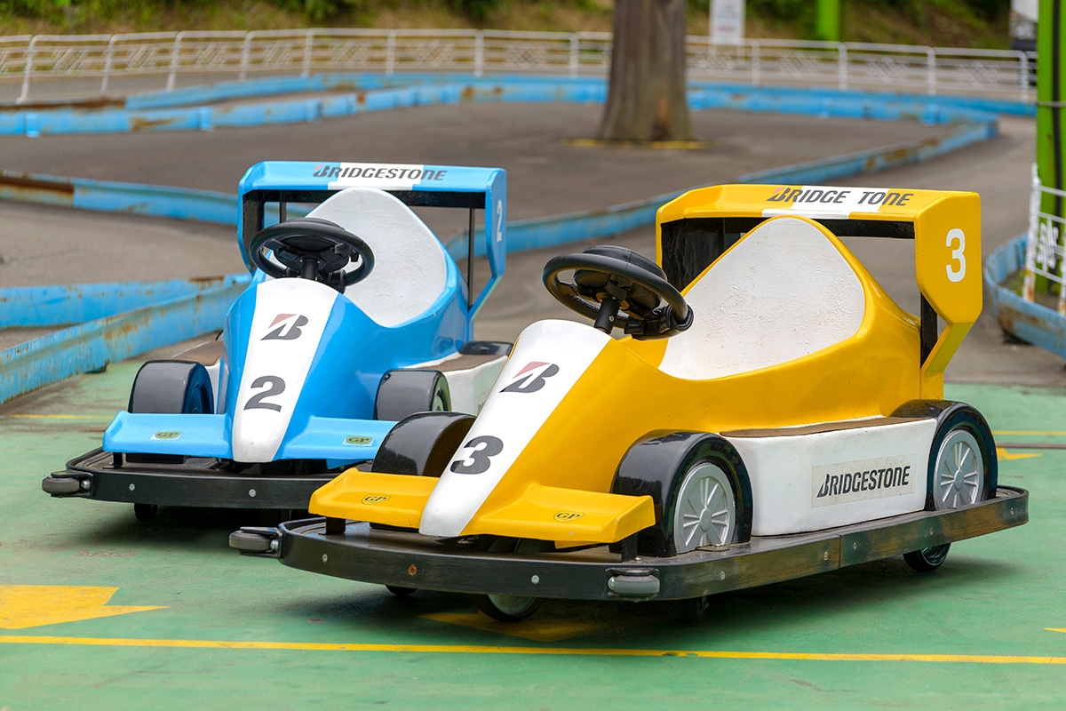 キッズゴーカート｜アトラクション｜だざいふ遊園地