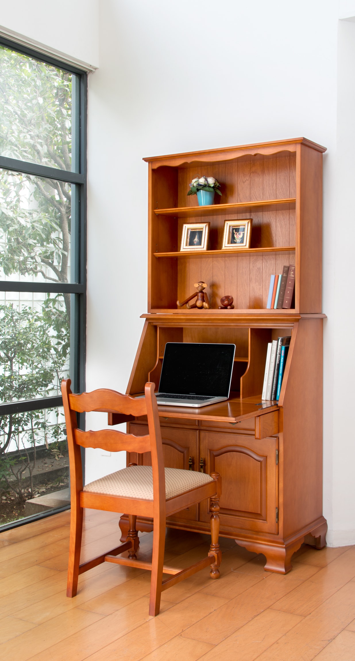 Desk＆Bookcase│横浜クラシック家具「ダニエル」