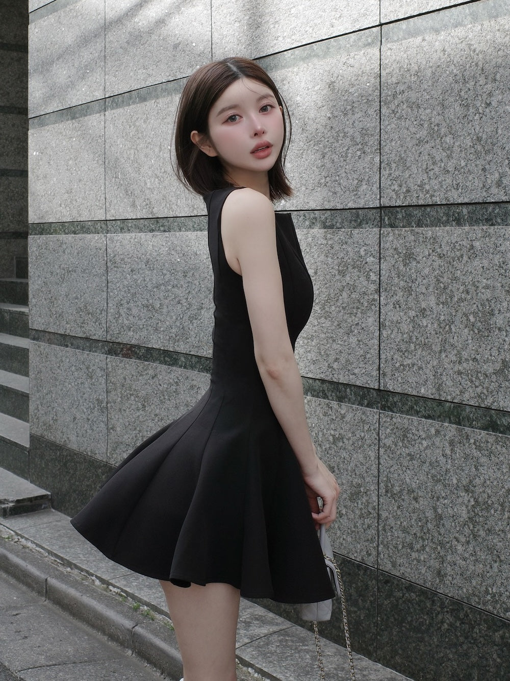 シルエットフレアミニワンピース – Darich (ダーリッチ)