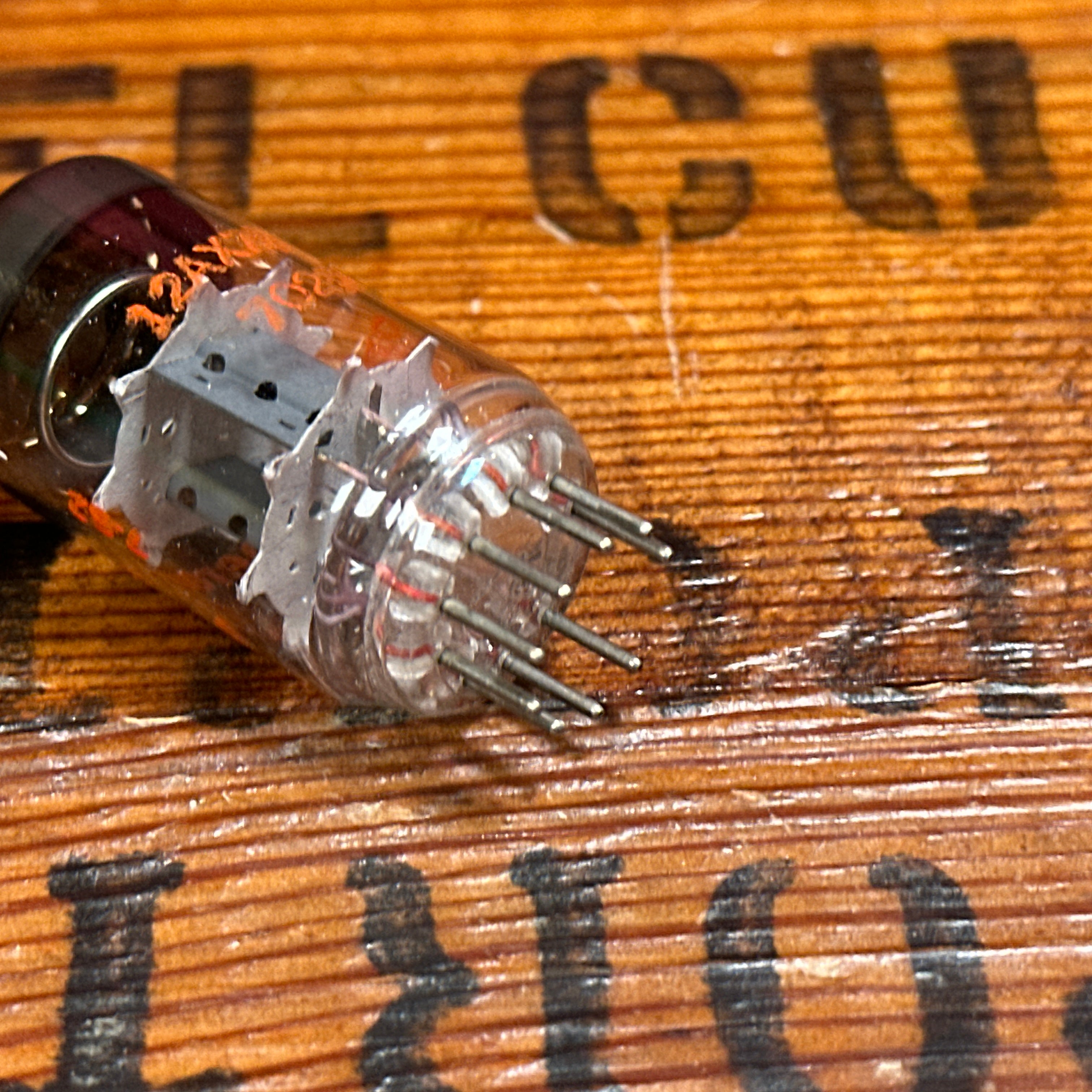 Vintage Amperex 7025 / 12AX7A Preamp Tube 12AX7 ECC83 Valve Orange