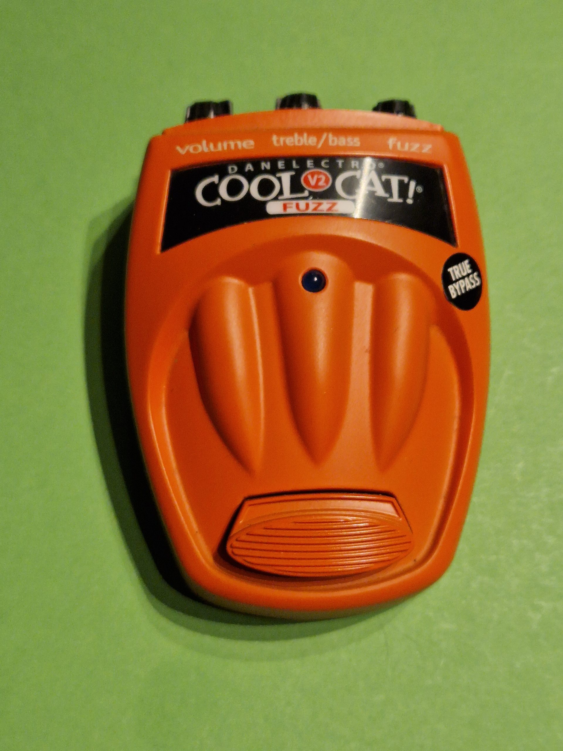 Danelectro CF-2 Cool Cat® Fuzz - Effects Pedals