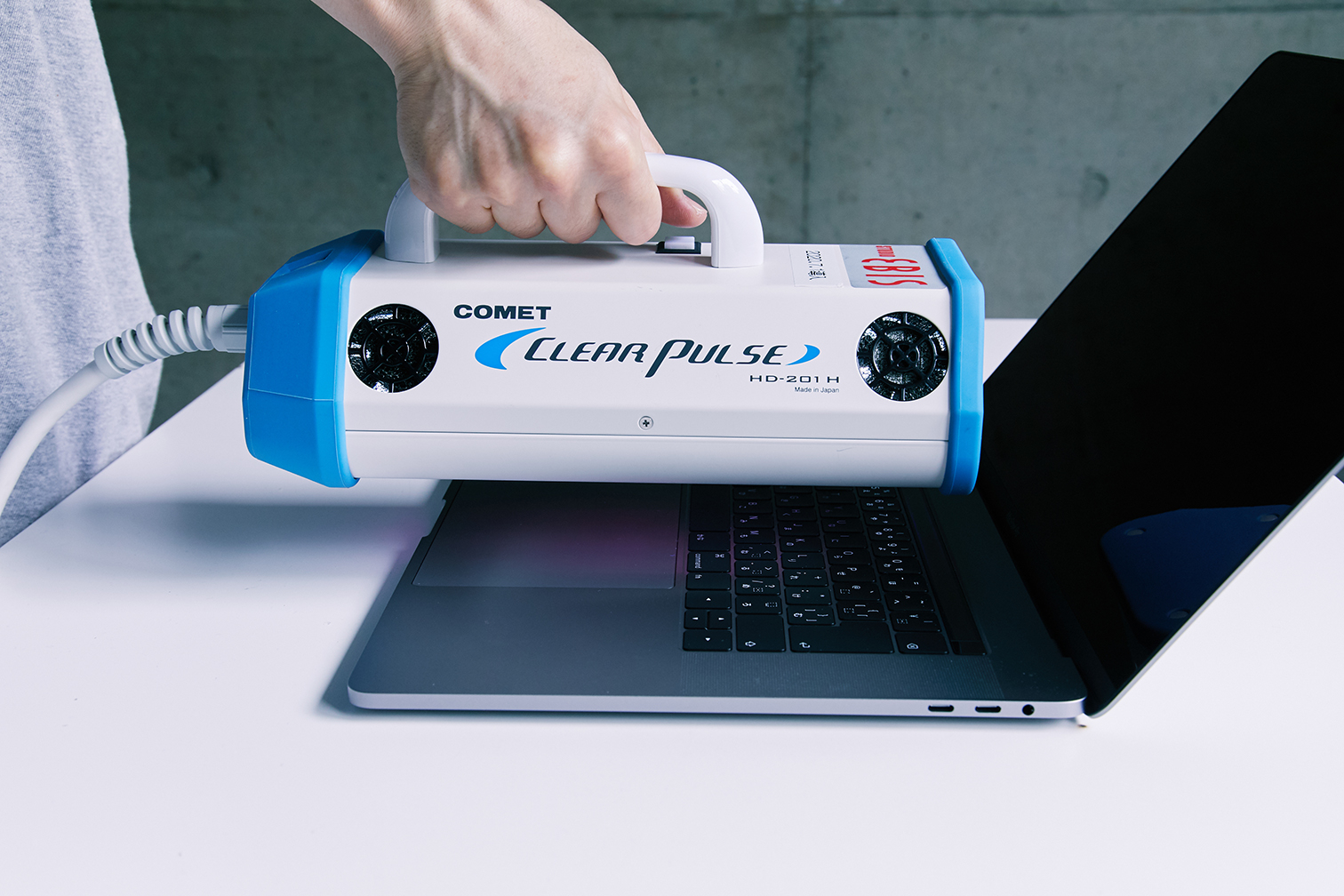 クリアパルス(紫外線ストロボ照射装置)で滅菌しましょう - COVID-19