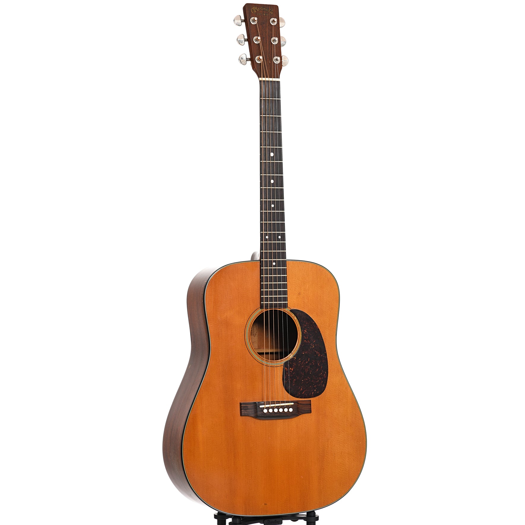 Martin D-18 Acoustic Guitar (1975) – Elderly Instruments