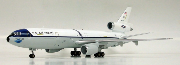 USAir Force KC-10A Extender 83-0077 Aviation Model 1:200 Scale