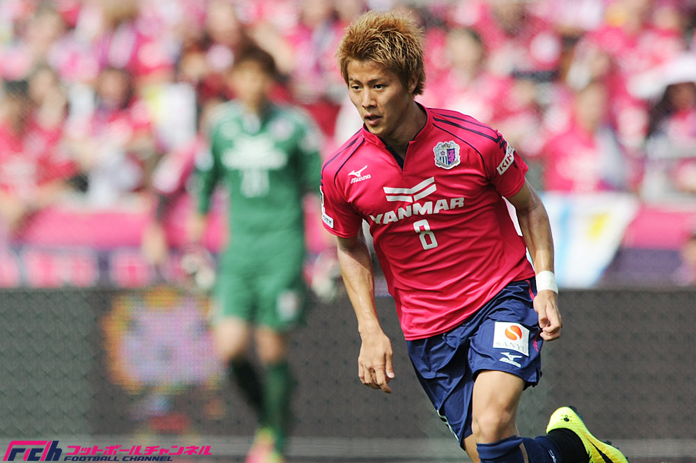 8番の価値、その程度？」柿谷退団セレモニーでサポーターから厳しい