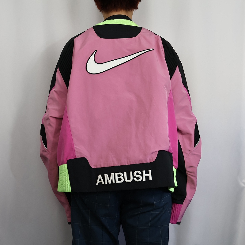 ナイキ アンブッシュ ピンク ネオンカラー モータージャケット