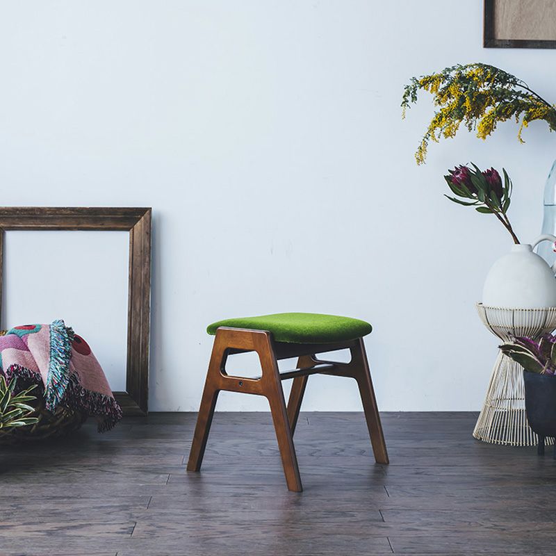 カリモク60+ スタッキングスツールモケットグリーン（ウォールナット色